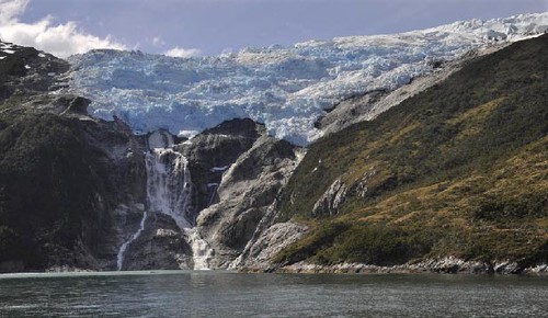 Glacier as pictured from Ocean Watch © David Thoreson http://bluewaterstudios.com/